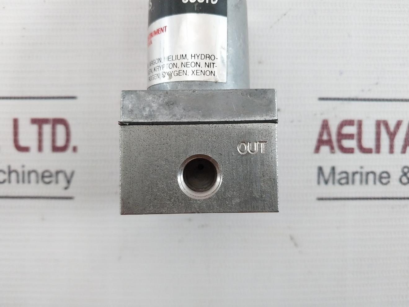 Brooks Instrument 8601D Compressed Gas Regulator 350˚F