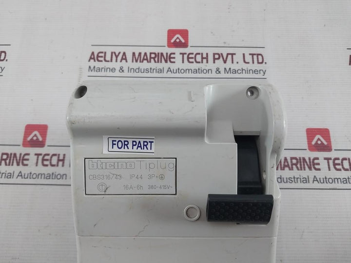 Bticino Cbs316/43 Industrial Plug With Socket 750V 50/60 Hz 16A