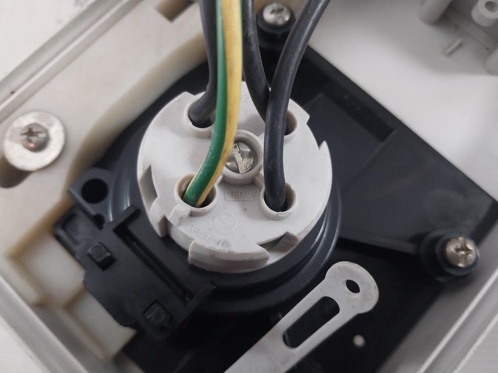 Bticino Cbs316/43 Industrial Plug With Socket 750V 50/60 Hz 16A