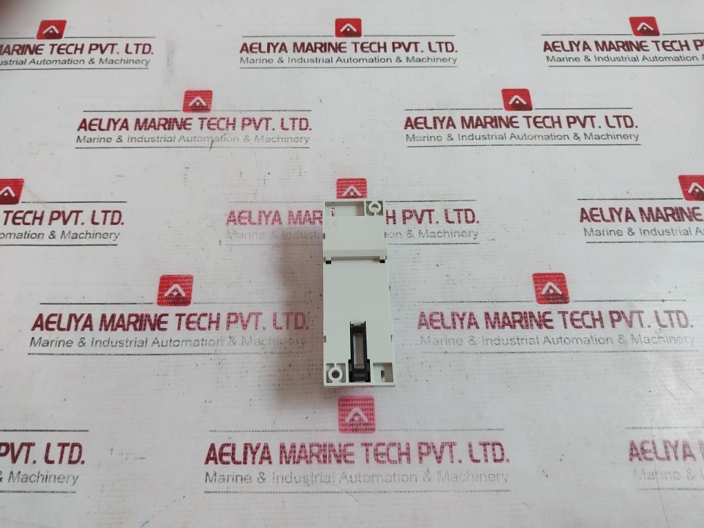 Bticino F411/4 Independent Relay Actuator 110÷230V 09W04