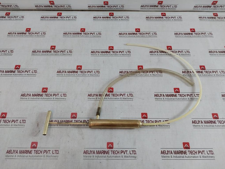 Bukh 020D4101 Oil Hand Pump With Hose 0Ug-000-00H
