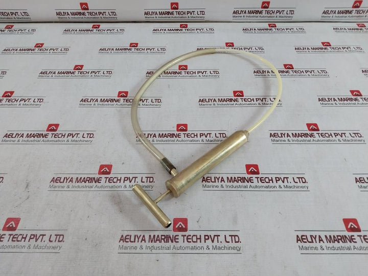 Bukh 020D4101 Oil Hand Pump With Hose 0Ug-000-00H