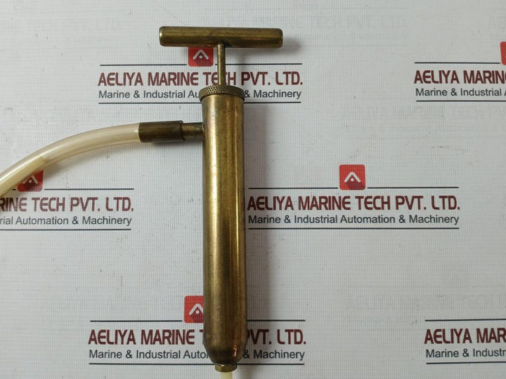 Bukh 020D4101 Oil Hand Pump With Hose 0Ug-000-00H Dv 29Rm