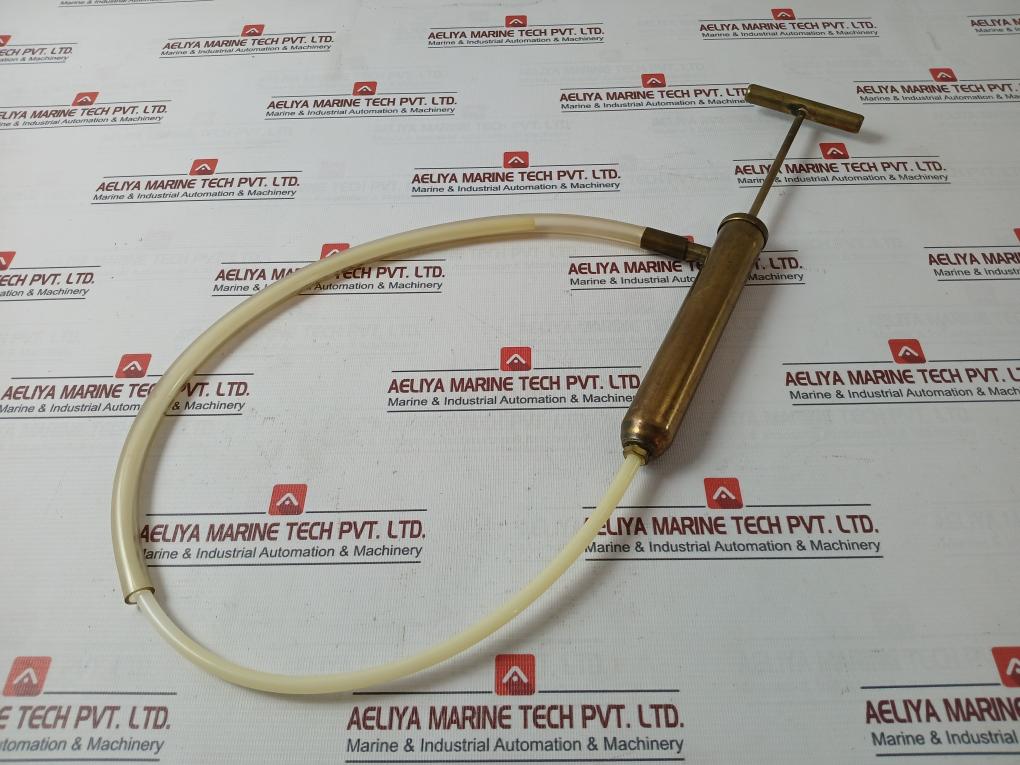 Bukh 020D4101 Oil Hand Pump With Hose 0Ug-000-00H Dv 29Rm