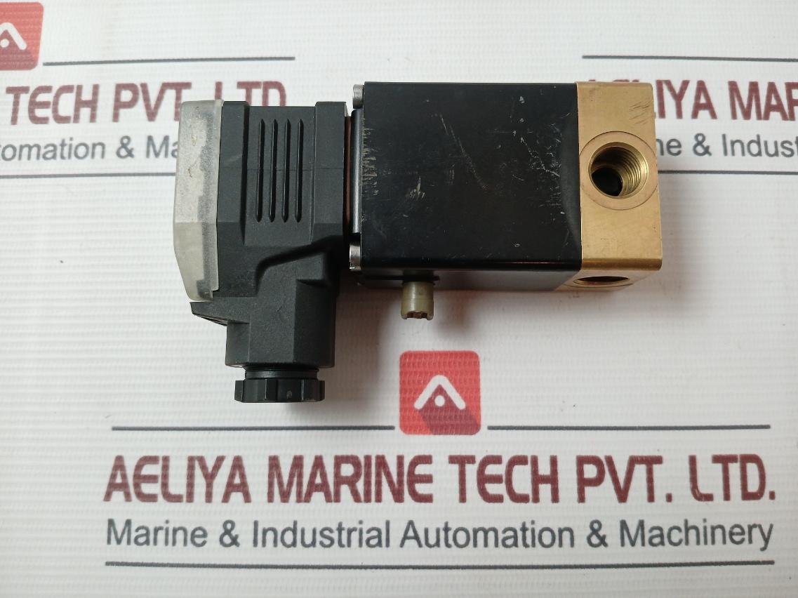 Burkert 00134993 Solenoid Valve 24V Dc 8W