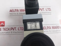 Burkert 00423914 Inline Flowmeter Se30/8030 00550148 S030-fkm-pp 12..24Vdc Dn25