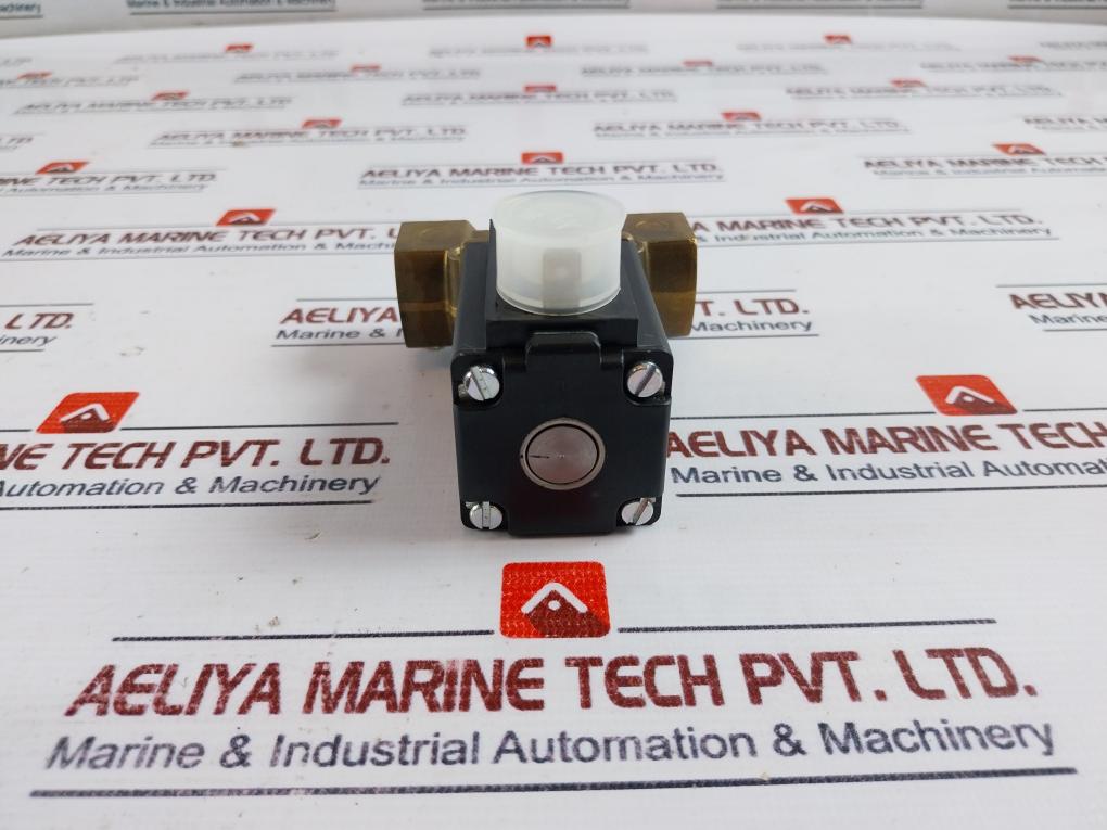 Burkert 0290 Servo-Assisted 2/2-Way Diaphragm Valve 00044373