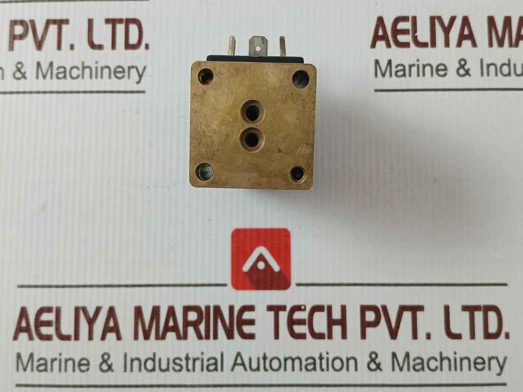 Burkert 0312 C 1/8 Nbr Br Direct-acting Plunger Valve 0-4 Bar 24V Ac/Dc 8W