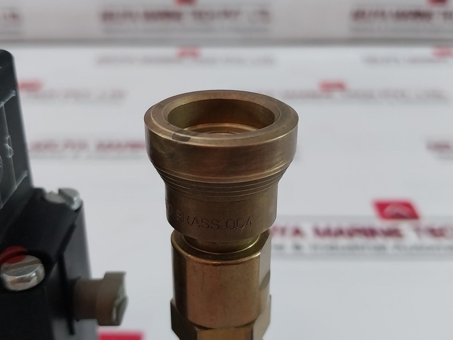 Burkert 0331 C 5/32 Fkm Br Dual Solenoid Valve 24V Dc 8W