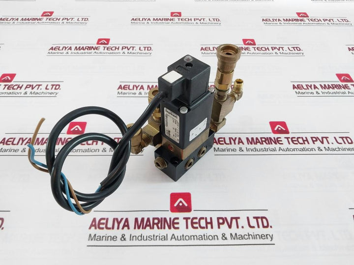 Burkert 0331 C 5/32 Fkm Br Dual Solenoid Valve 24V Dc 8W