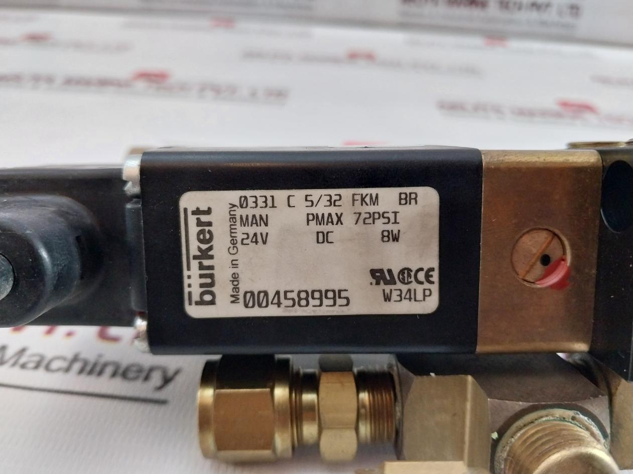 Burkert 0331 C 5/32 Fkm Br Dual Solenoid Valve 24V Dc 8W