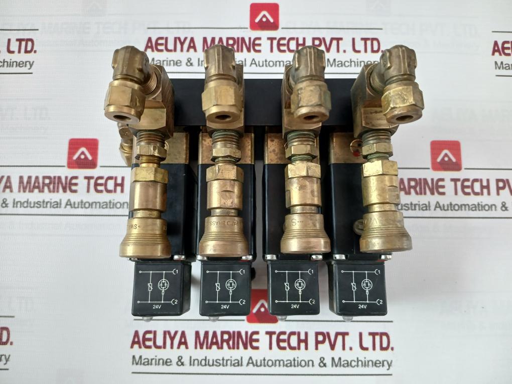 Burkert 0331 C 5/32 Fkm Br Ea Solenoid Valve Assembly 24Vdc 8W W34Lp 72Psi