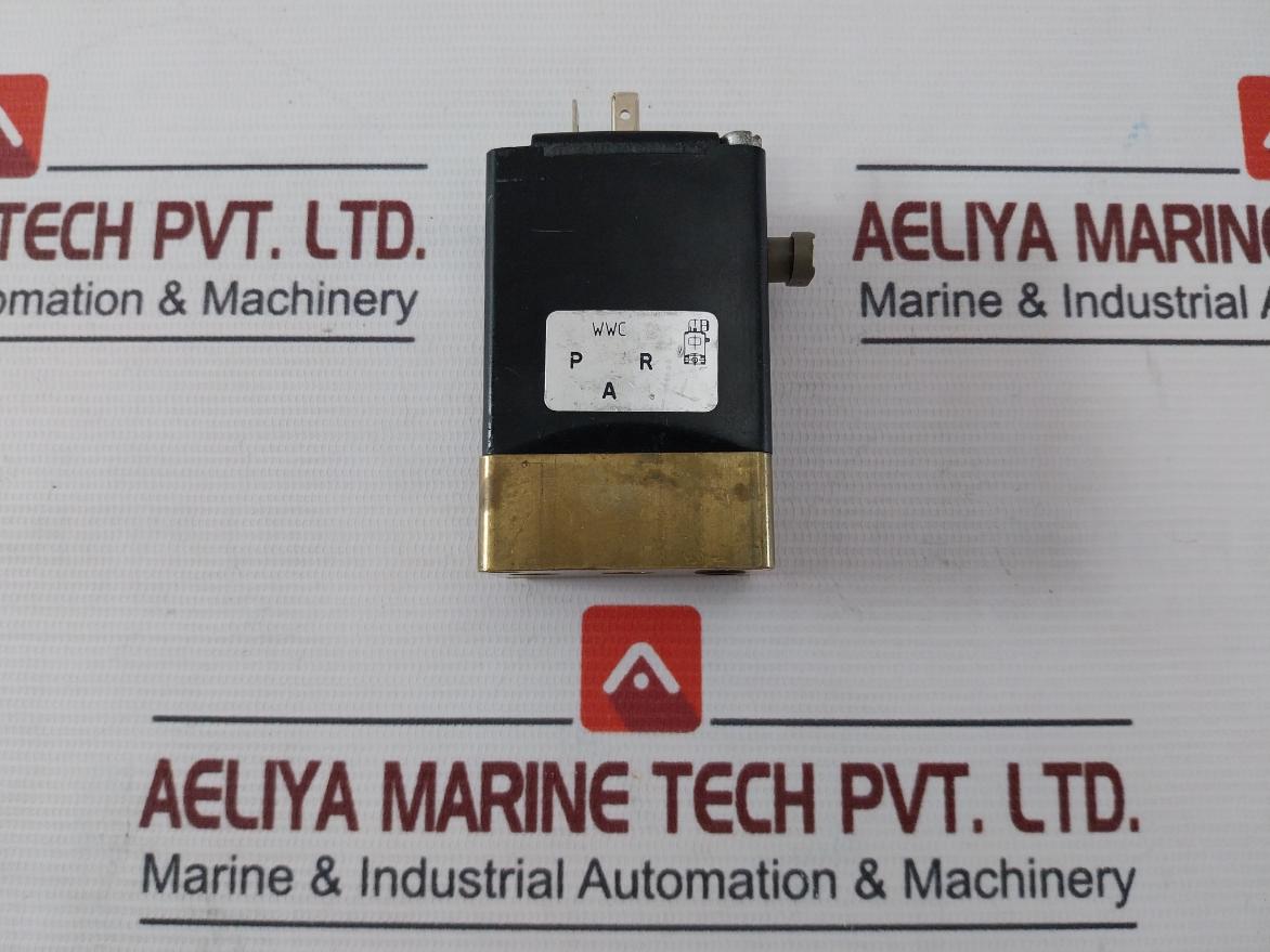 Burkert 0331 C 5/32 Fkm Br Solenoid Valve 24Vdc 8W 72Psi W38Ml