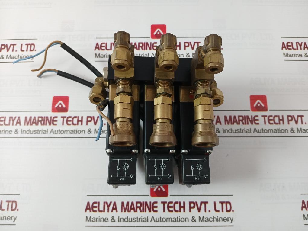 Burkert 0331 C 5/32 Fkm Br Solenoid Valve Assembly W34Lp 24Vdc 8W 72Psi