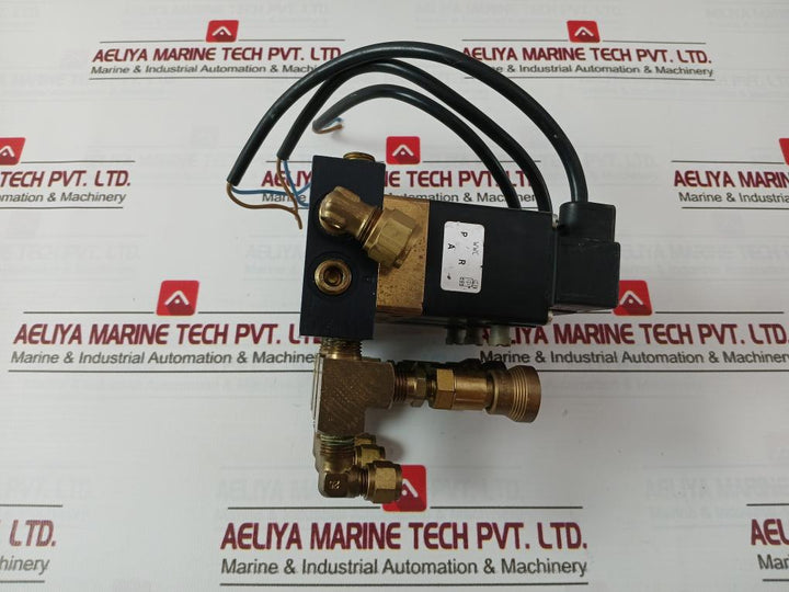 Burkert 0331 C 5/32 Fkm Br Solenoid Valve Assembly W34Lp 24Vdc 8W 72Psi
