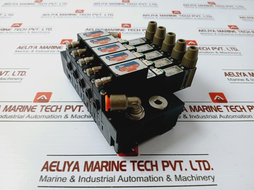 Burkert 0470 G 4,0 NBR EA Solenoid Valve Assembly 24V AC/DC 2W