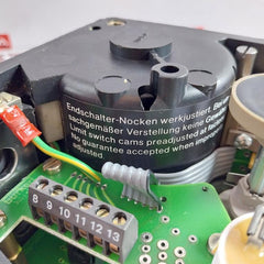 Burkert 110V 60Hz 3001-0-b-0-a 000 Rotary Actuator