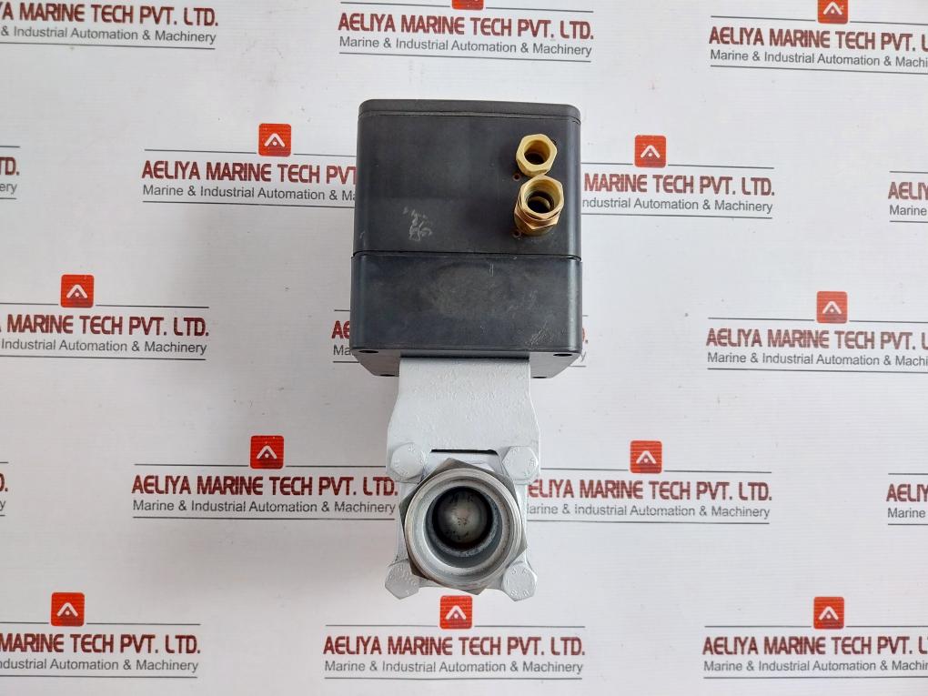 Burkert 110V 60Hz 3001-0-b-0-a 000 Rotary Actuator