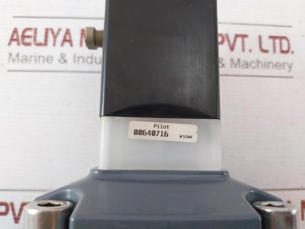 Burkert 142 A 25,0 Fkm Pv Way Pvc Solenoid Valve Pw 201241 Pw 18000 120V Coil