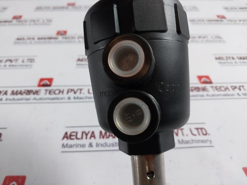 Burkert 2000 A 13.0 PTFE VA Air Operated Oblique Valve 1/2”