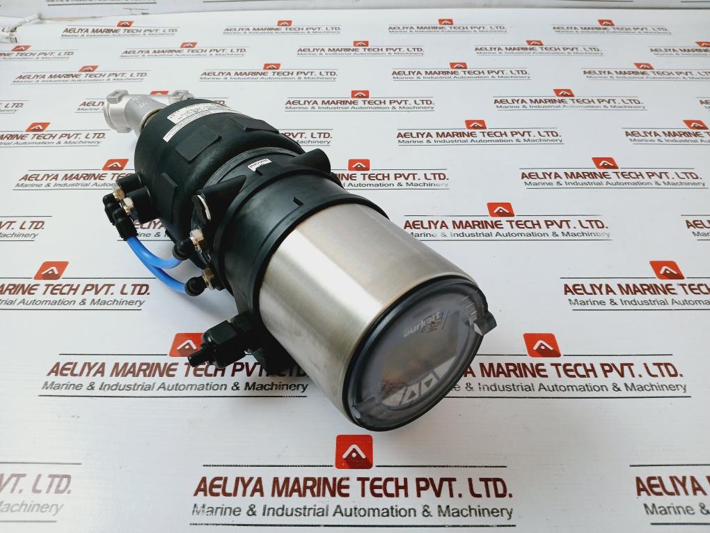 Burkert 2702 2/2-way Angle Seat Control Valve With 8692 Positioner 24v