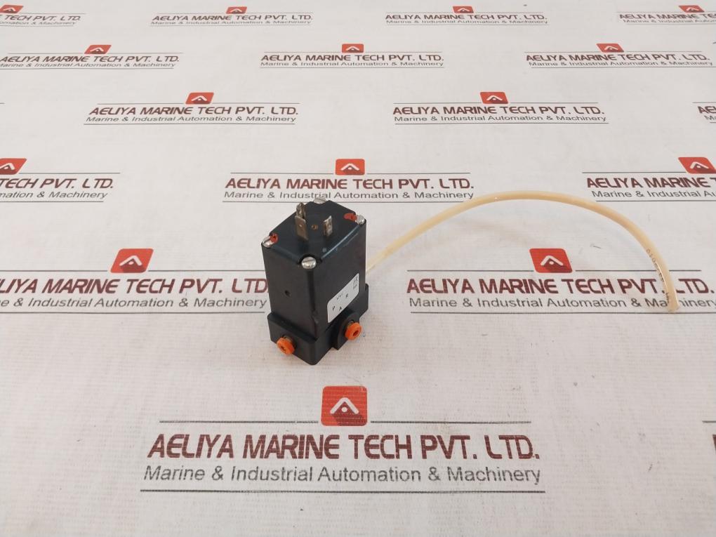 Burkert 5330 C 2,5 Fkm Ps Pneumatic Solenoid Valve 208-240V 60Hz 8W 00167639