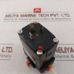 Burkert 5330 C 2,5 Fkm Ps Pneumatic Solenoid Valve 208-240V 60Hz 8W 00167639