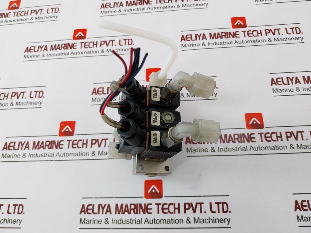 Burkert 6012 C 1/16 Fkm Ss/6011 A 5/64 Fkm Ss Solenoid Valve Assembly