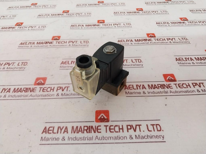 Burkert 6014 C 1,5 Fkm M5 Solenoid Valve G1/8 Pn0-16Bar 230V 50Hz 8W 81335479