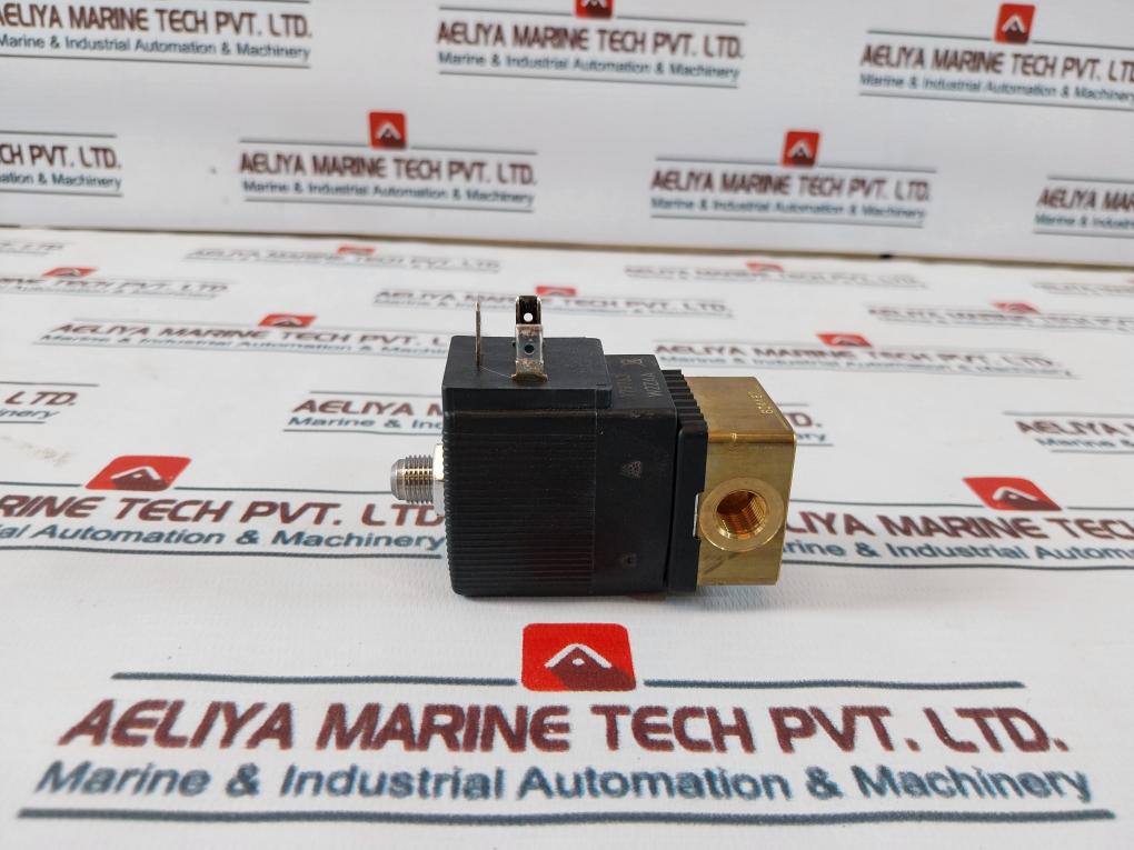 Burkert 6014 C 1,5 Fkm Ms Plunger Valve 3/2-way Direct-acting