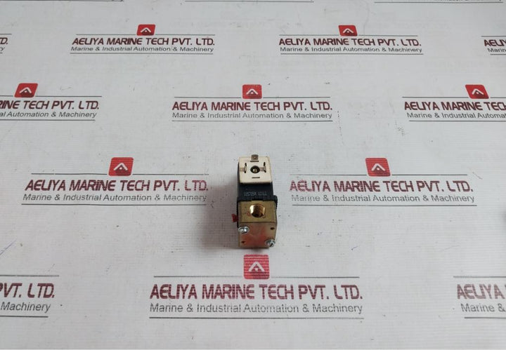 Burkert 6014 C 2,0 Fpm Ms Direct-acting Plunger Solenoid Valve 125725M W2Xll