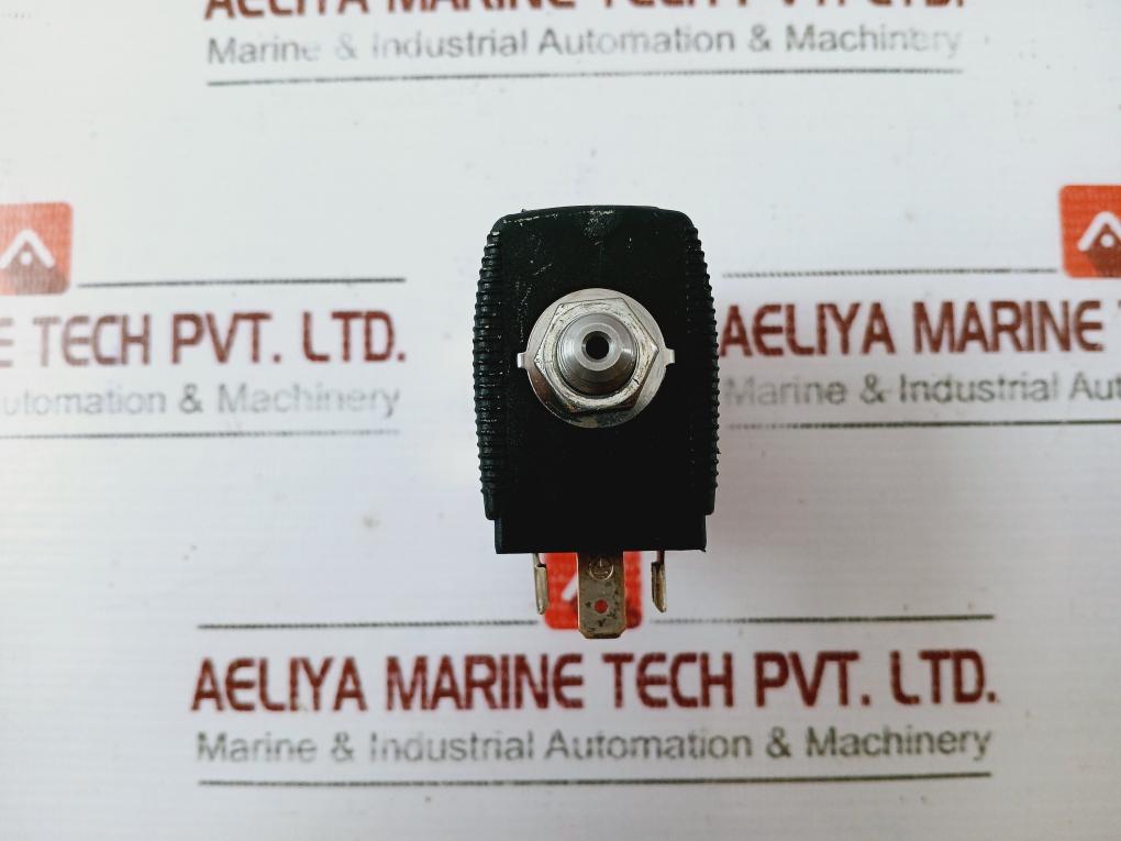 Burkert 6014 D 1.5 Fkm M5 Solenoid Valve 230v, 8w, Pn 0-16bar, G1/8