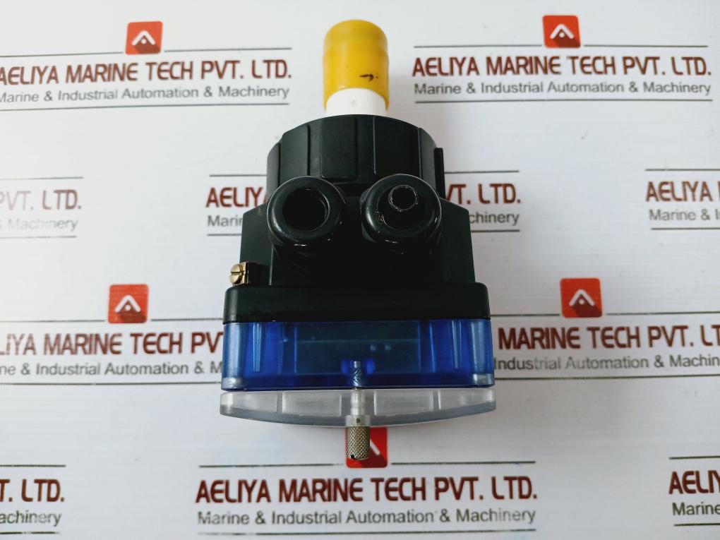 Burkert 8045-fpm Flow Short Transmitter Pvdf, 18-36v, 4-20ma