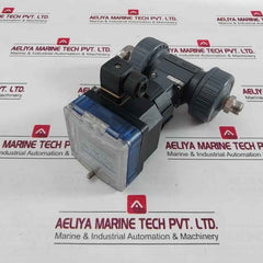Burkert 8225-fkm-pvdf-55T-c=0,01 Digital Conductivity Transmitter Dn32 W41Lp