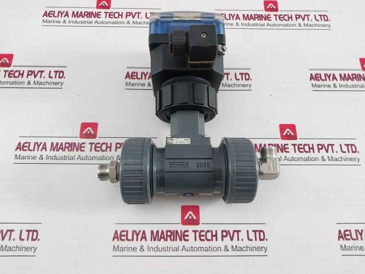 Burkert 8225-fkm-pvdf-55T-c=0,01 Digital Conductivity Transmitter Dn32 W41Lp