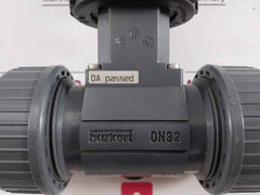 Burkert 8225-fkm-pvdf-55T-c=0,01 Digital Conductivity Transmitter Dn32 W41Lp