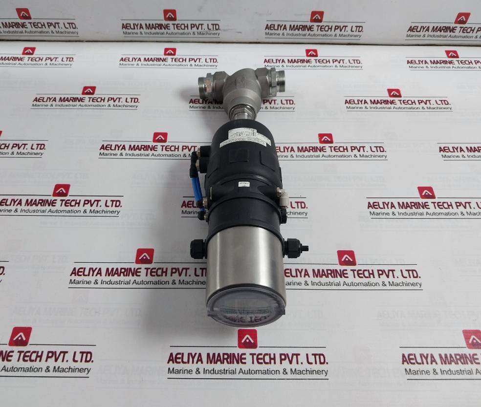 Burkert 8802 Continuous Control Valve With 8692-e1-..-l Pu02 Positioner 5.5-7Bar