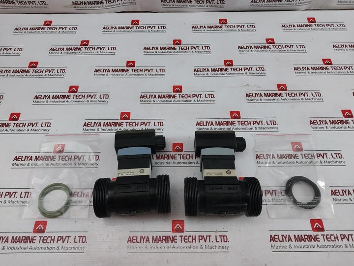 Burkert S030-fkm-pp Solenoid Valve With Flow Paddle Wheel P 12 24Vdc-4 20Ma