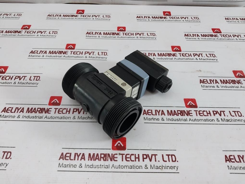 Burkert S030-fkm-pp Solenoid Valve With Flow Paddle Wheel P 12 24Vdc-4 20Ma