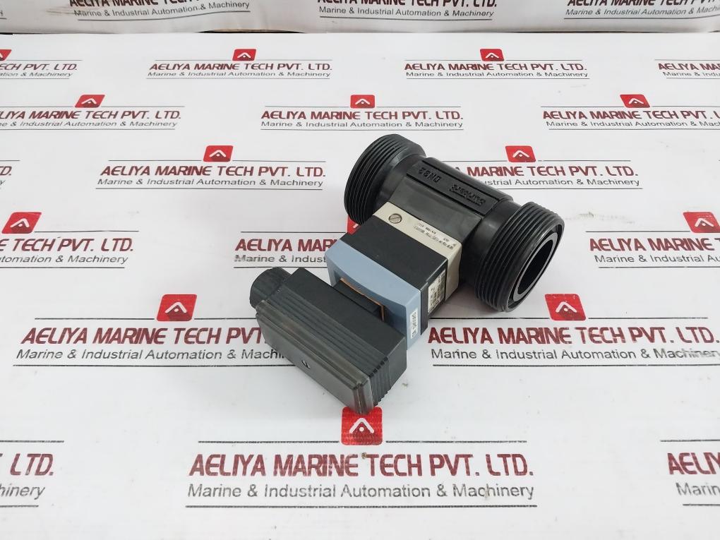 Burkert S030-fkm-pp Solenoid Valve With Flow Paddle Wheel P 12 24Vdc-4 20Ma