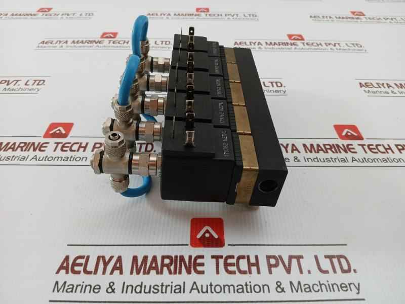 Burkert Solenoid Valve Manifold Block 6014 T 2,0 Fkm Ms 24V Dc