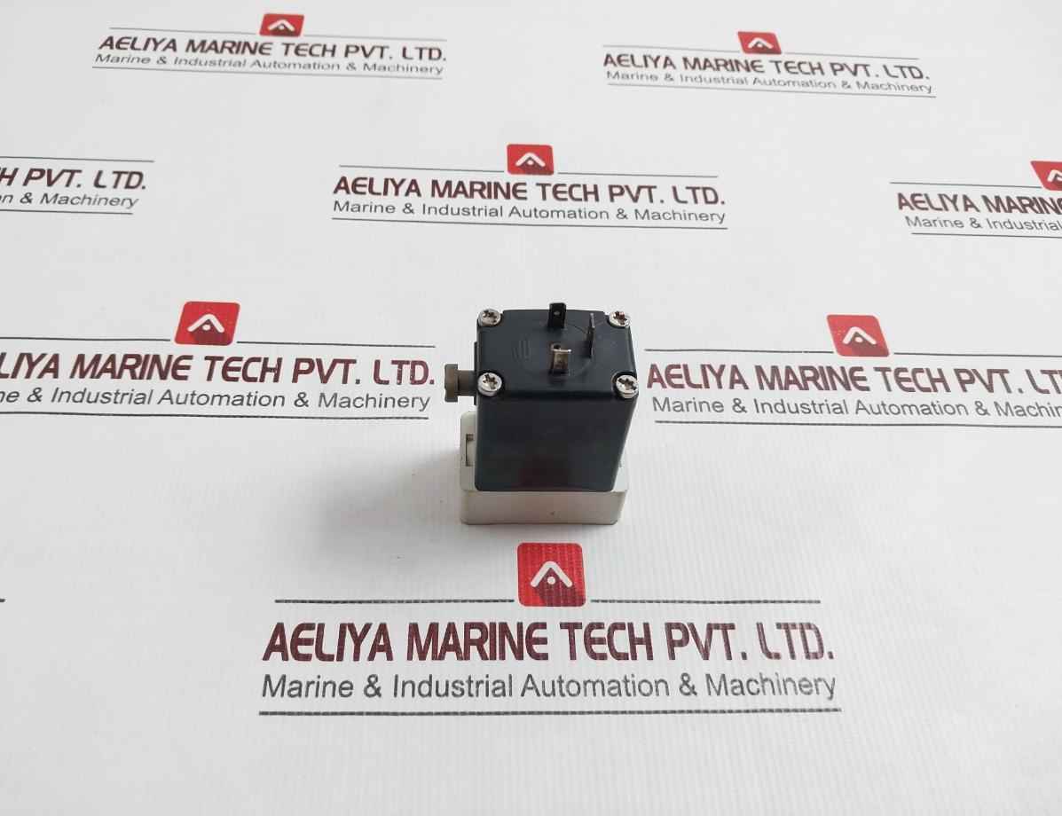 Burkert Sy-0124-a-0,50-aa-pp Solenoid Valve 24 Vdc 8W 43Psi