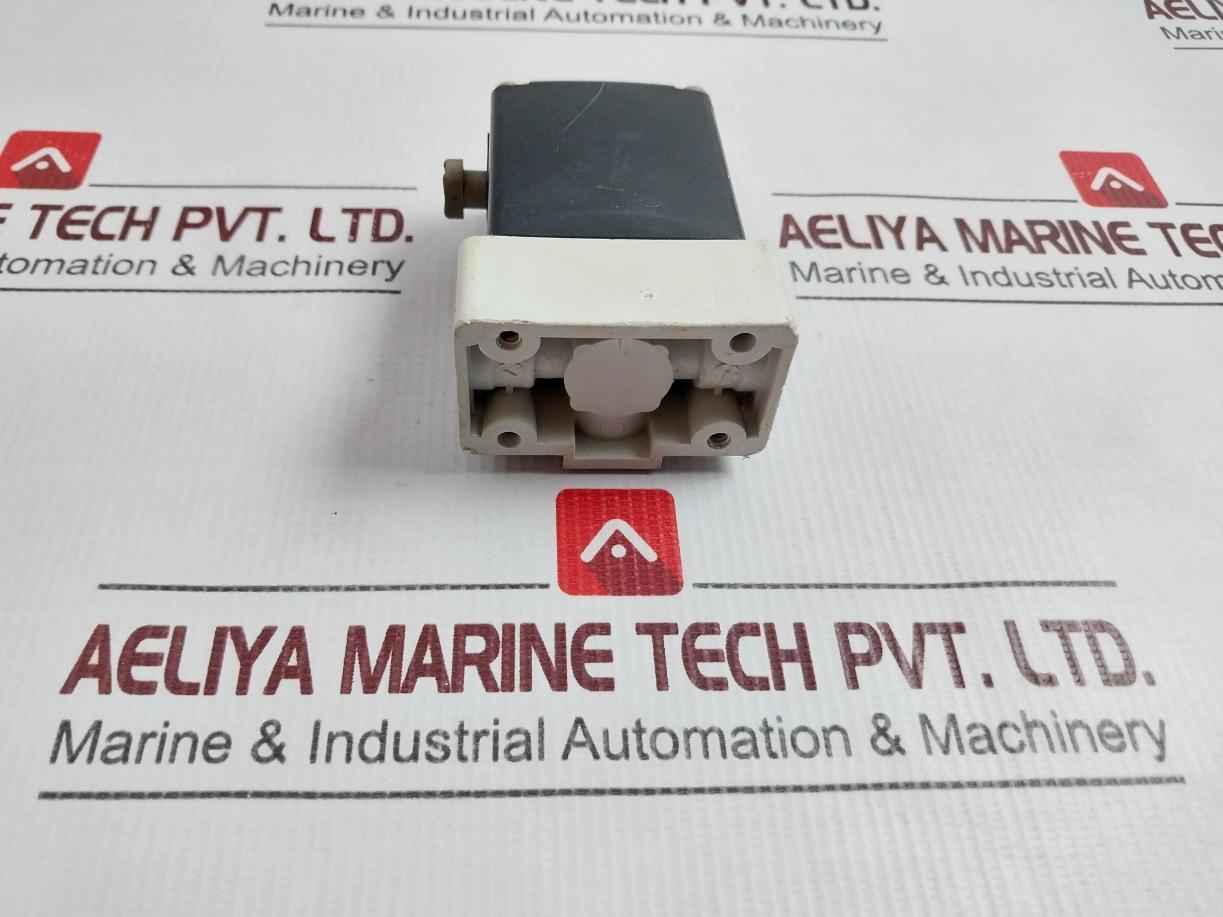 Burkert Sy-0124-a-0,50-aa-pp Solenoid Valve 24 Vdc 8W 43Psi