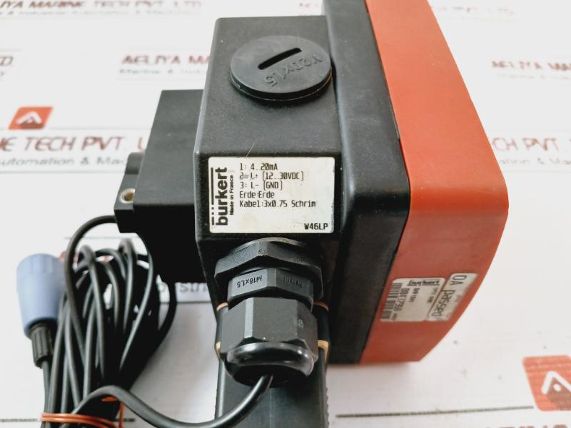 Burkert Syst 8205 Conductivity Transmitter 4-20Ma 12-30Vdc