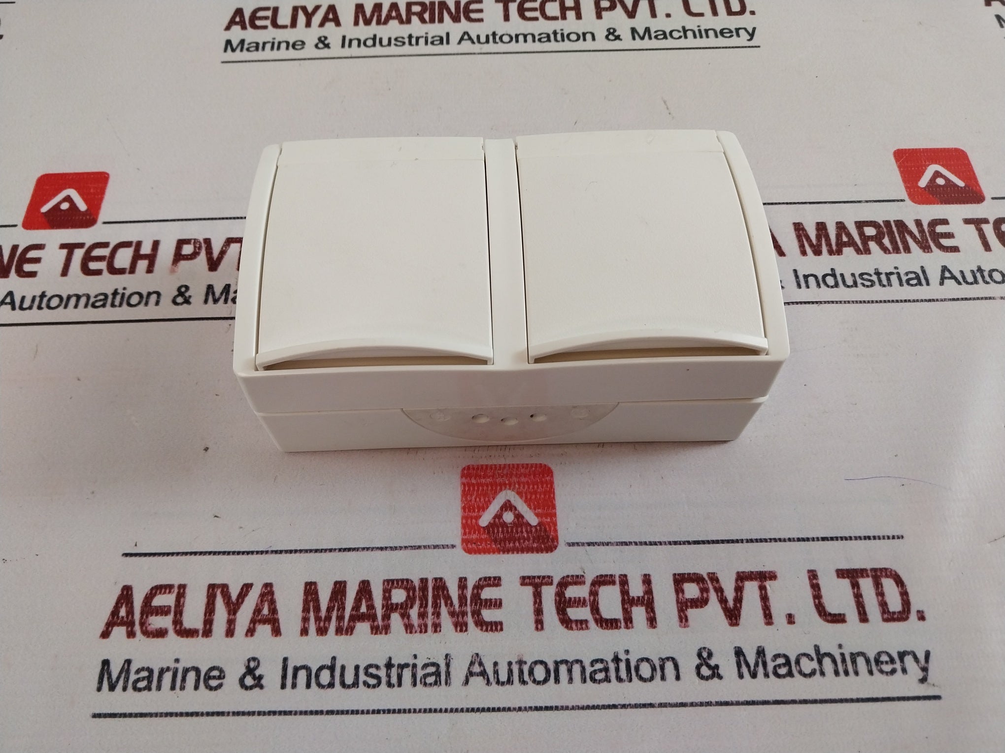 Busch-jaeger 790-3230 White 2 Gang Electrical Thermoplastic Plug Socket