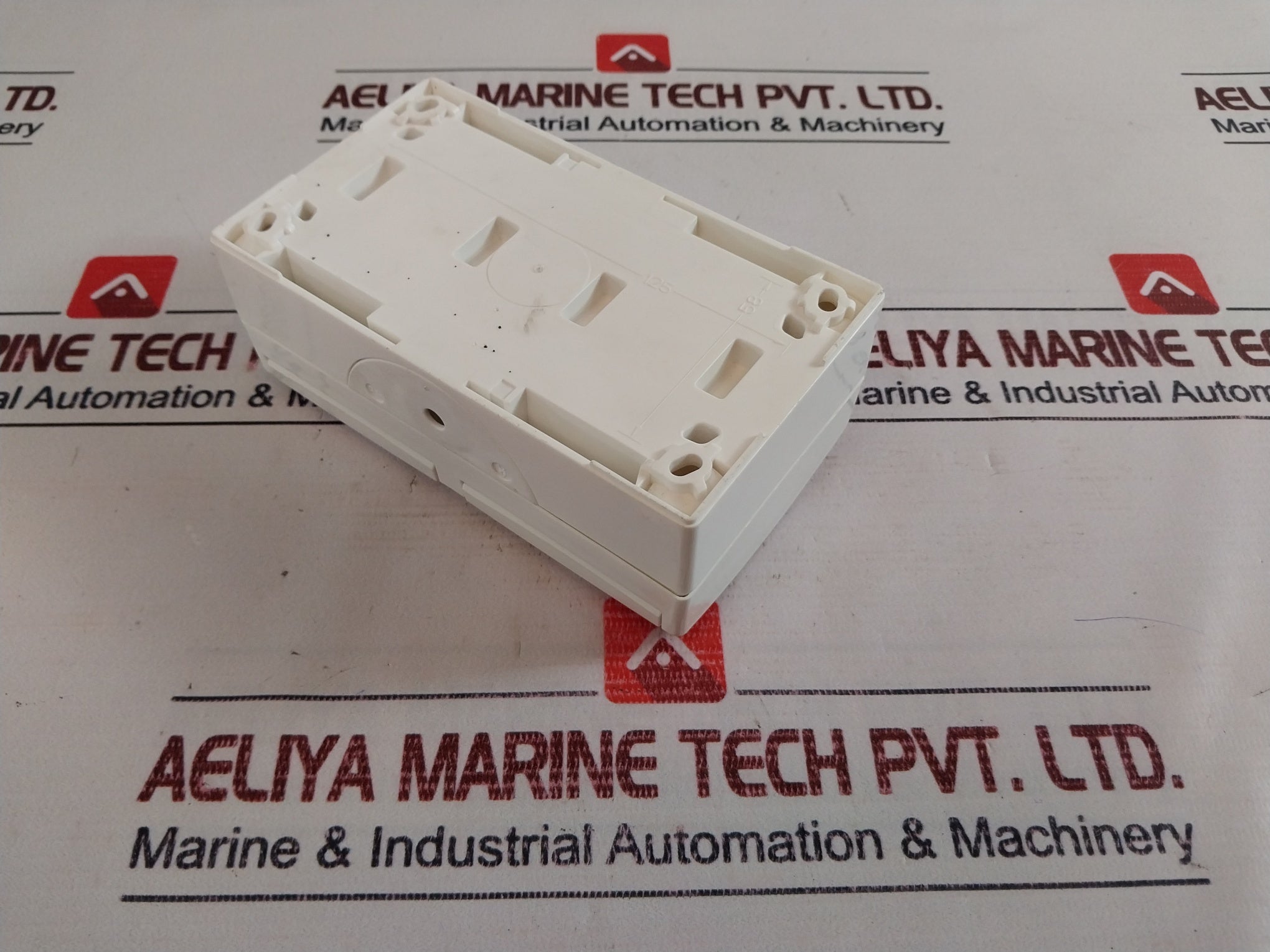 Busch-jaeger 790-3230 White 2 Gang Electrical Thermoplastic Plug Socket