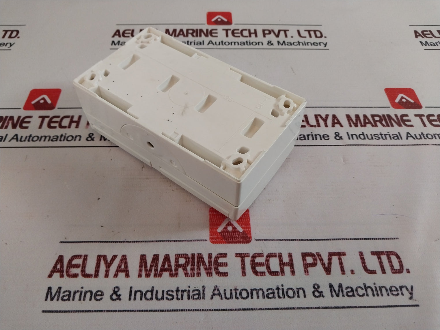 Busch-jaeger 790-3230 White 2 Gang Electrical Thermoplastic Plug Socket