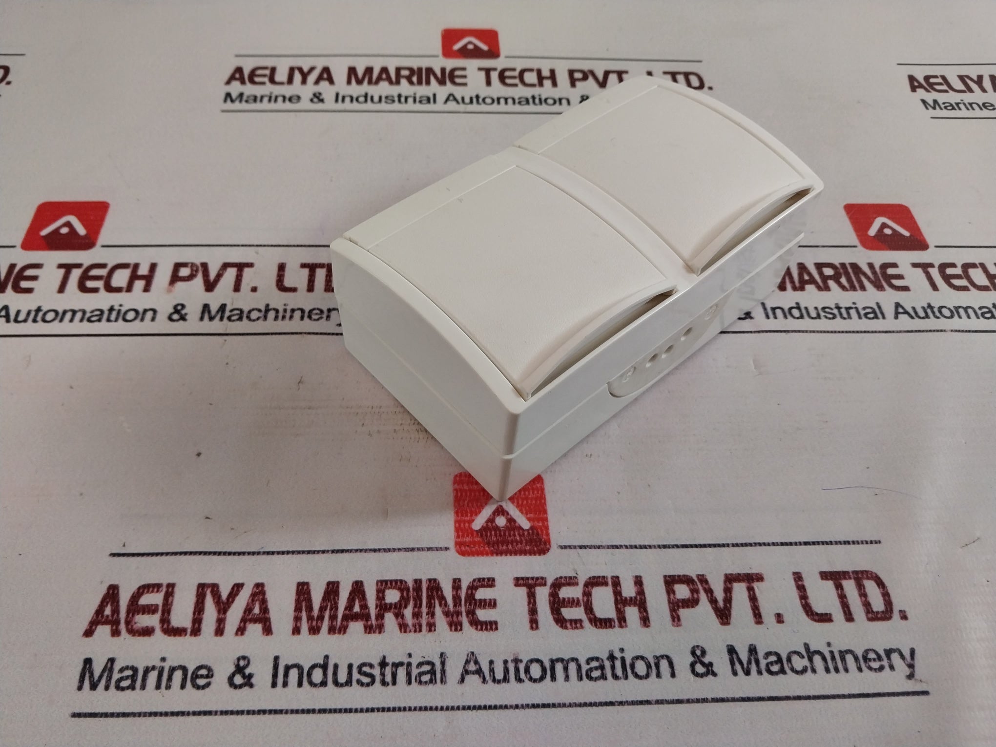 Busch-jaeger 790-3230 White 2 Gang Electrical Thermoplastic Plug Socket