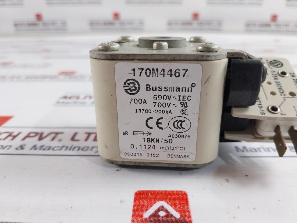 Bussmann 170M4467 High-speed Fuse With Micro Switch Msw710-1S 690V~Iec 700V~