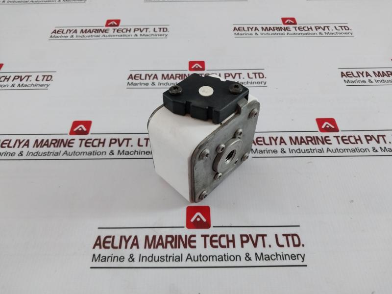 Bussmann 170M6458 High Speed Square Body Fuse 690V-iec Ir700-200Ka